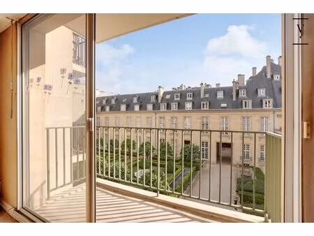 marais - 5p familial - balcon