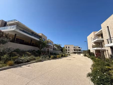 appartement saint mandrier sur mer 4 pièce(s) 90.34 m2