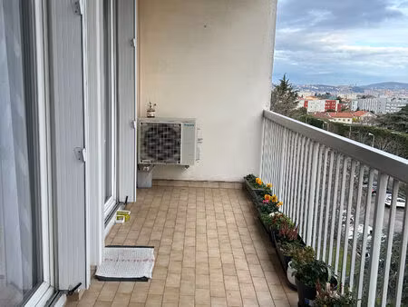 appartement pierre benite 5 pièce(s) 92.43 m2