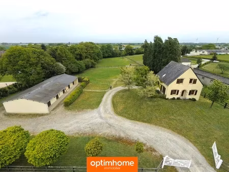 propriété équestre à vendre à senonnes (53)