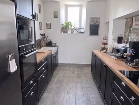 maison à vendre 5 pièces varzay (17) avec piscine