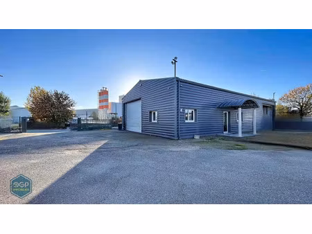 location locaux professionnels 0 pièces 250 m² à montauban (82000)  3 700 €