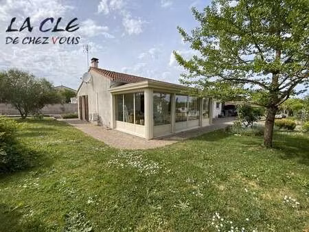 vente maison à arçais (79210) : à vendre / 111m² arçais