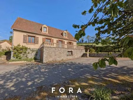 vente maison à pont-d'ouilly (14690) : à vendre / 160m² pont-d'ouilly