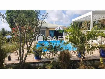 vente maison 4 pièces 130 m² saint-françois (97118)