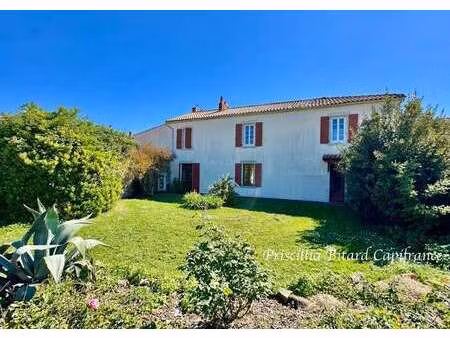 vente maison à virson (17290) : à vendre / 221m² virson