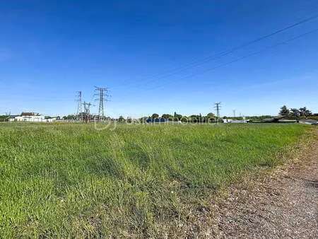 vente terrain à bressuire (79300) : à vendre / 8966m² bressuire