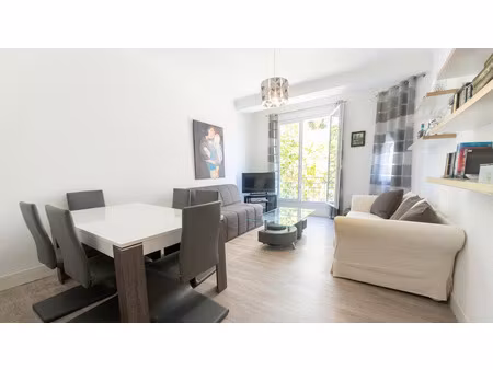 appartement traversant 3 pieces - 67m2 - 2 chambres - 2 sall