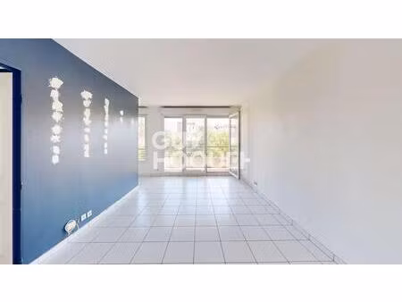 emplacement idéal – t2 de 39.56 m² à 3 min du métro ligne 7