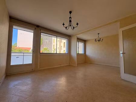 appartement 4 pièces à vendre à clermont-ferrand - réf nlh-1654