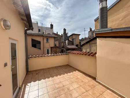 28 rue palais grillet