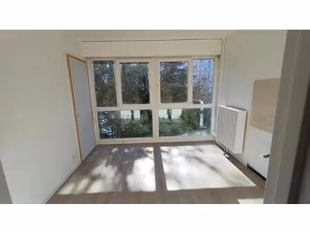 réf : 00251l0020echos