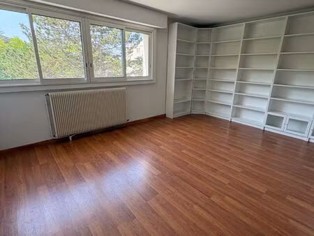 appartement 3 pièce(s)