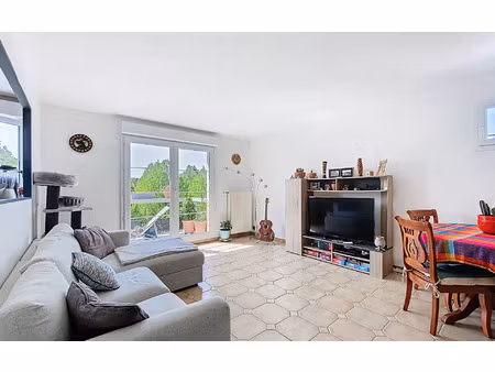 appartement guyancourt 60.28 m² t-3 à vendre  262 500 €