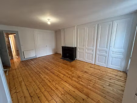 81 rue de la republique