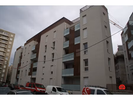 t2 avec garage et balcon