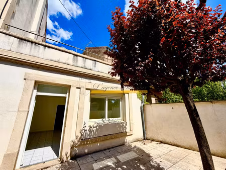 montélimar appartement t2 atypique avec cour et terrasse