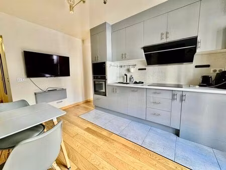 appartement de luxe 1 chambres en location à monceau  courcelles  ternes  france