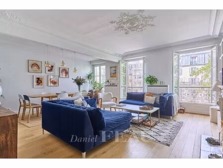 paris 17th arrondissement – ternes – niel. three-bedroom flat  in perfect condition. with 