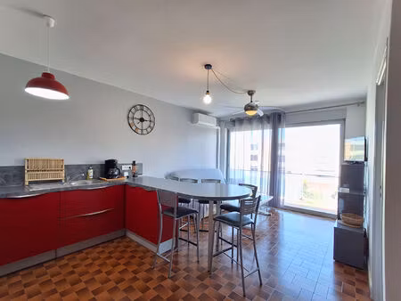 appartement port la nouvelle 3 pièces balcon