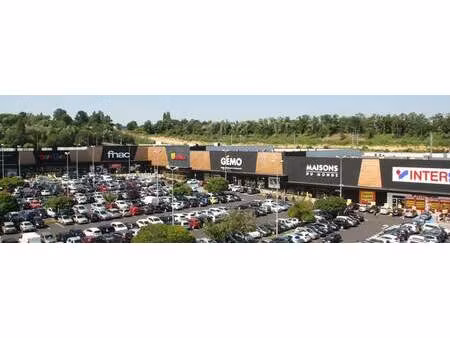 vente commerce 373 m²