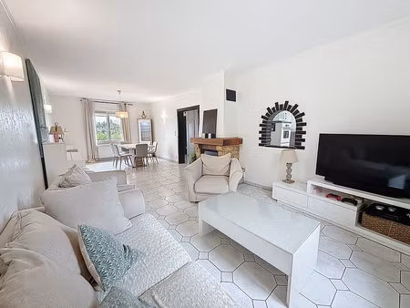 cattenom - sentzich maison 152.80 m2 sur 5 58 ares -- 399000