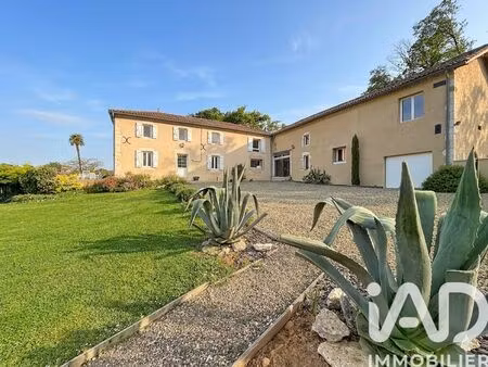 maison traditionnelle à dumes (40500)