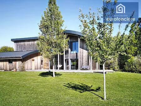 maison geraudot 9 pièce(s) 230 m2