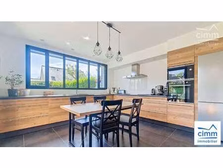 vente maison à noyal-châtillon-sur-seiche (35230) : à vendre / 171m² noyal-châtillon-sur-s