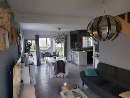 vente maison à sautron (44880) : à vendre / 92m² sautron