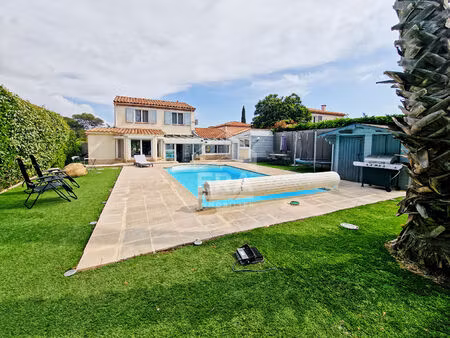 villa individuelle 4 pieces avec piscine