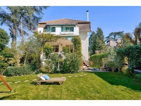 vaucresson – an ideal family home with id 2885610736