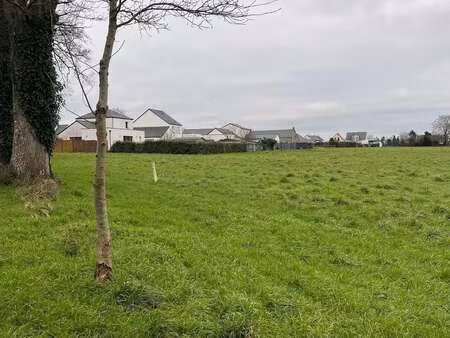 vente terrain à châteaugiron (35410) : à vendre / châteaugiron