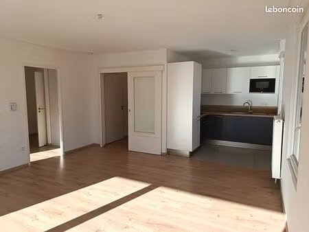 t2 51 m² lumineux + balcon + parking – aucun travaux – verlinghem