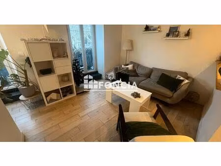 superbe appartement t2 entièrement rénové avec balcon