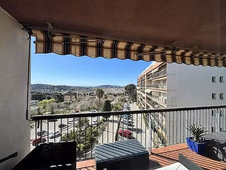 appartement 2 chambres meublé avec terrasse