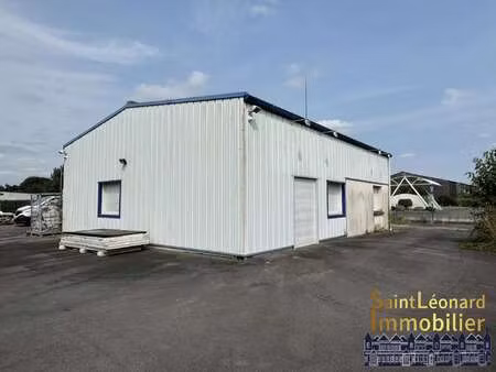 vente bureaux et commerces à fougères (35300) : à vendre / 120m² fougères