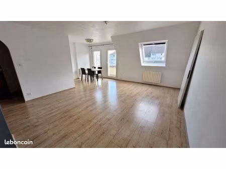 2p duplex semi-meublé avec parking + terrasse