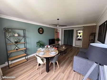 ? location haut de gamme – 3 chambres – place de la mairie canteleu t4