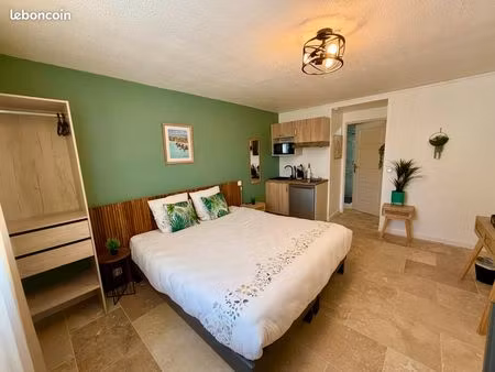 studio – parking – résidence calme à la campagne proche aigues-mortes