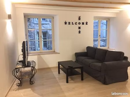 f2 meublé 45m2 / loyer tout inclus