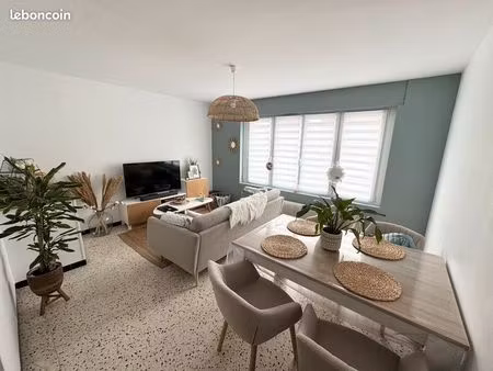 f2 lumineux avec balcon + garage + box - secteur phalempins proche metro