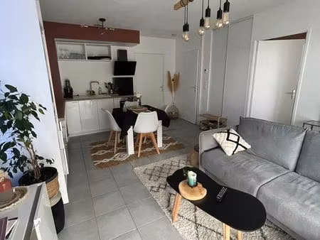 joli t2 meublé 40m2 avec balcon