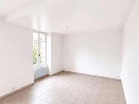 location - appartement 2 chambres 60m2 chailland