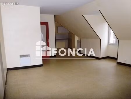 appartement 3 pièces 71m² à louer 820 - etampes 91150