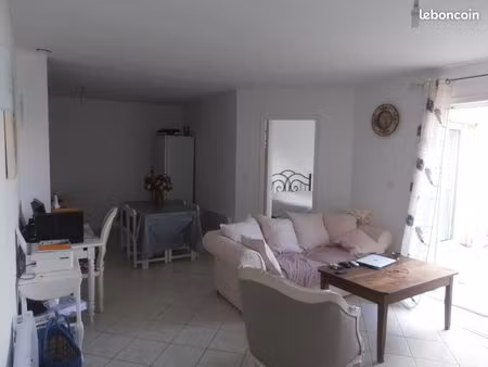 appartement t2 saint-gence