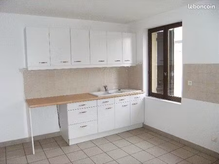 maison 3 pièces 48 m²