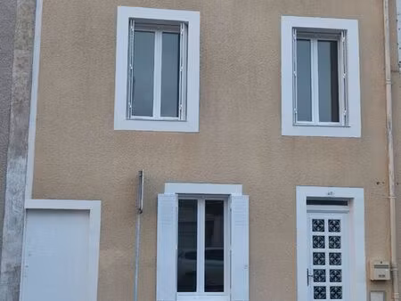 location maison de ville