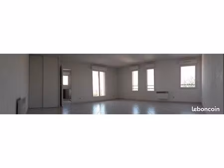 t3 76m2 avec terrasse - vue mer - hôpital nord