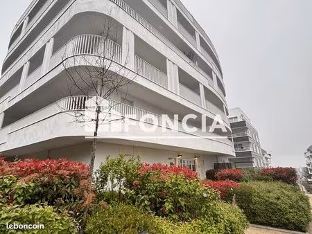 appartement 30.3m² à louer 815.01 - rueil malmaison 92500